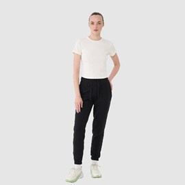 ŽENSKI DONJI DIO TRENIRKE 4F JOGGERS BLACK